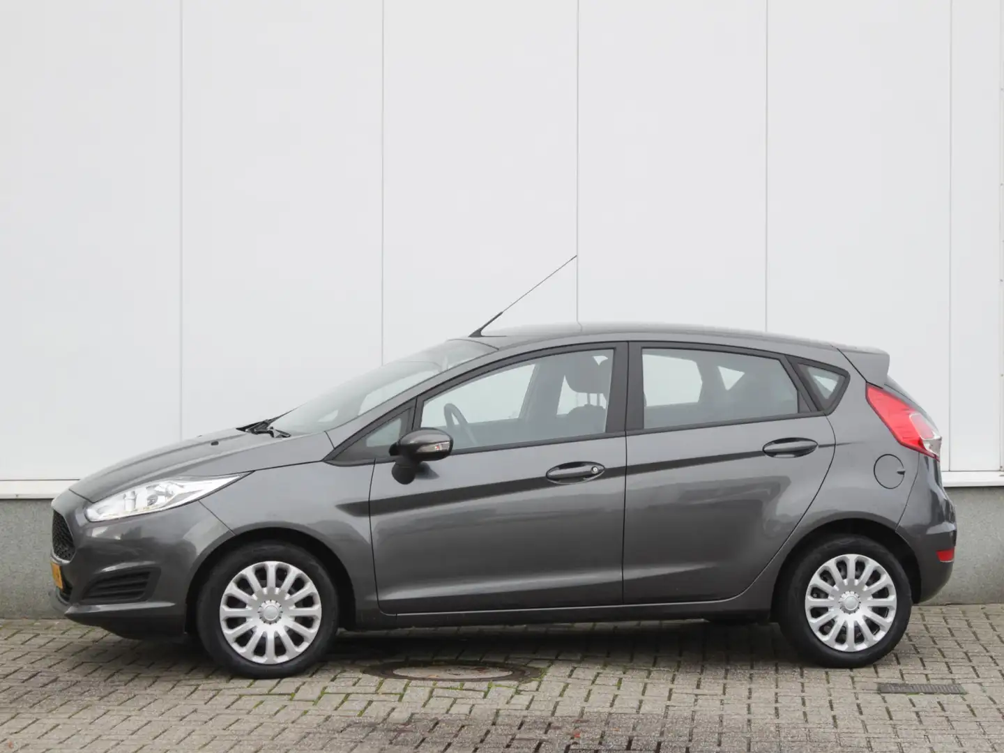 Ford Fiesta 1.0 Style Essential | Navi | Airco Grijs - 2