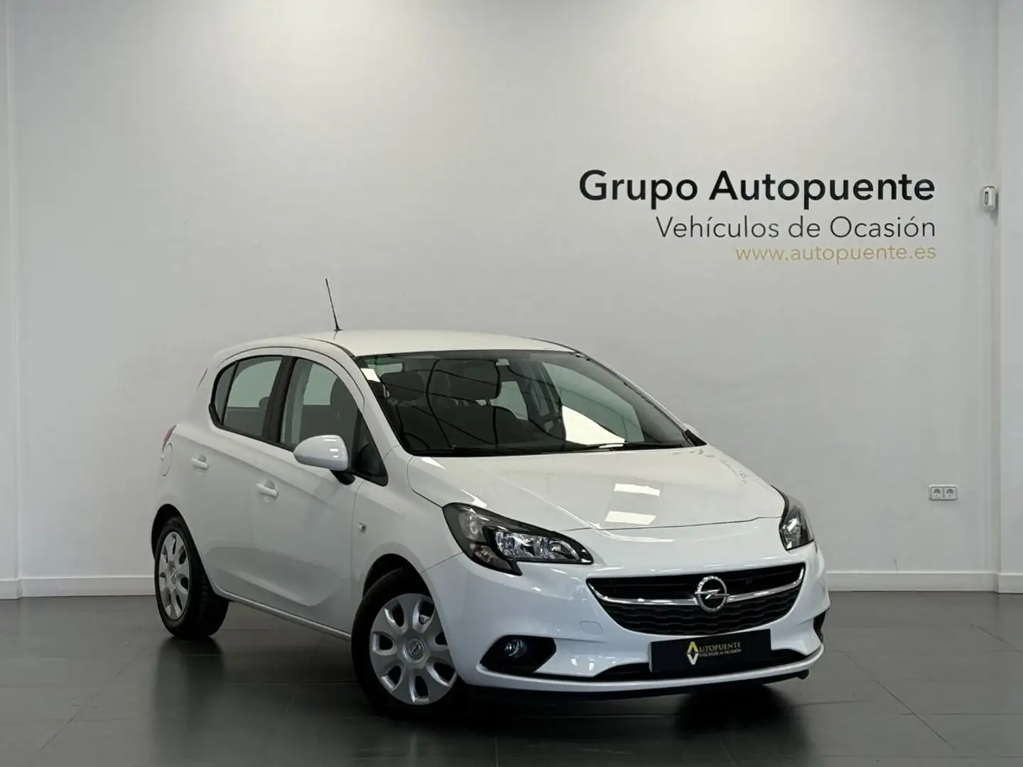 Opel Corsa 1.4 Selective 90 Wit - 1