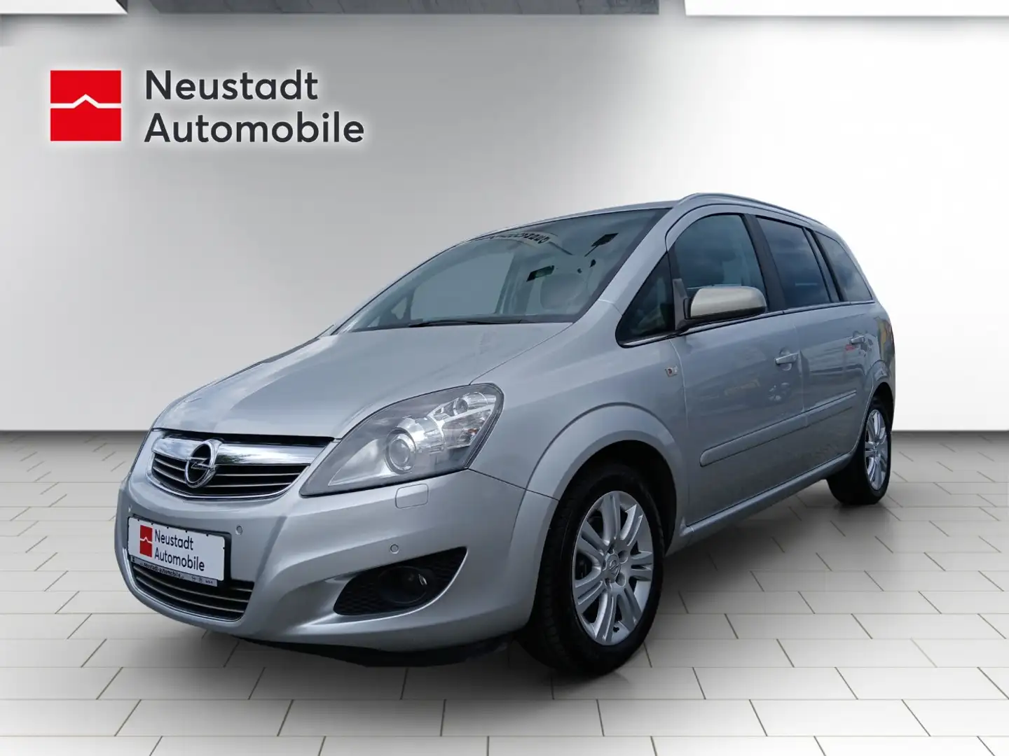 Opel Zafira Family Plus Xenon-Scheinw., Parkpilot Silber - 1