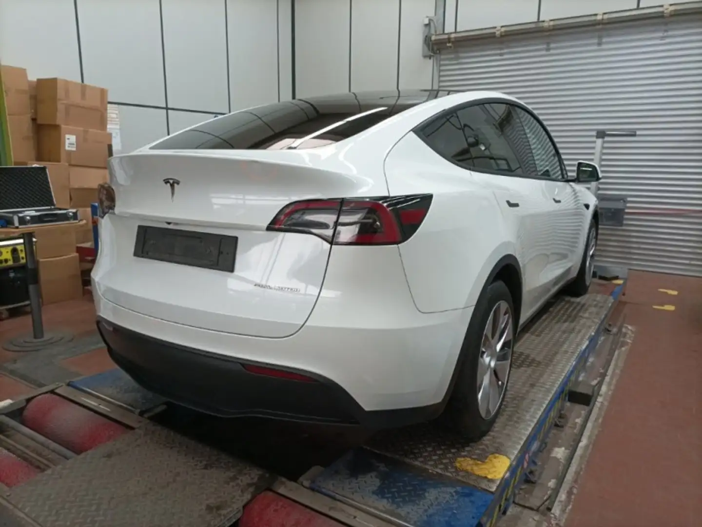 Tesla Model Y Long Range Dual AWD Blanc - 2