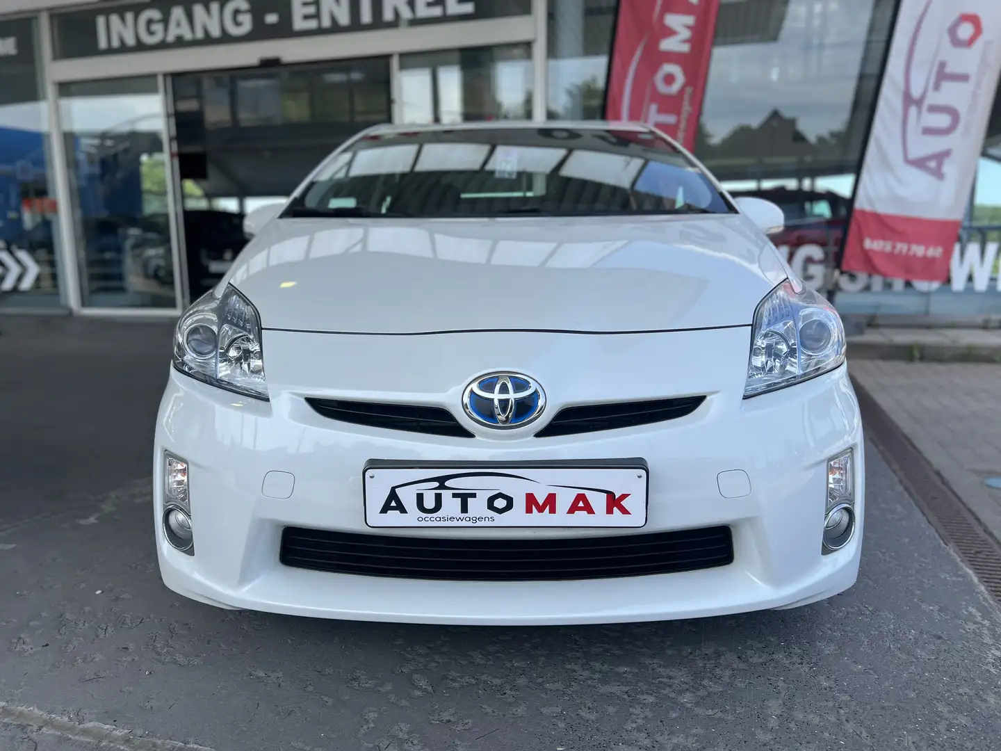 Toyota Prius Hybrid 1.8i VVT-i Sol Wit - 2
