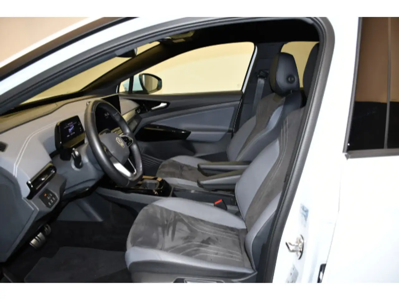 Volkswagen ID.4 Pure Performance KOMFORT/ASSISTENZ/18"/NAVI 3