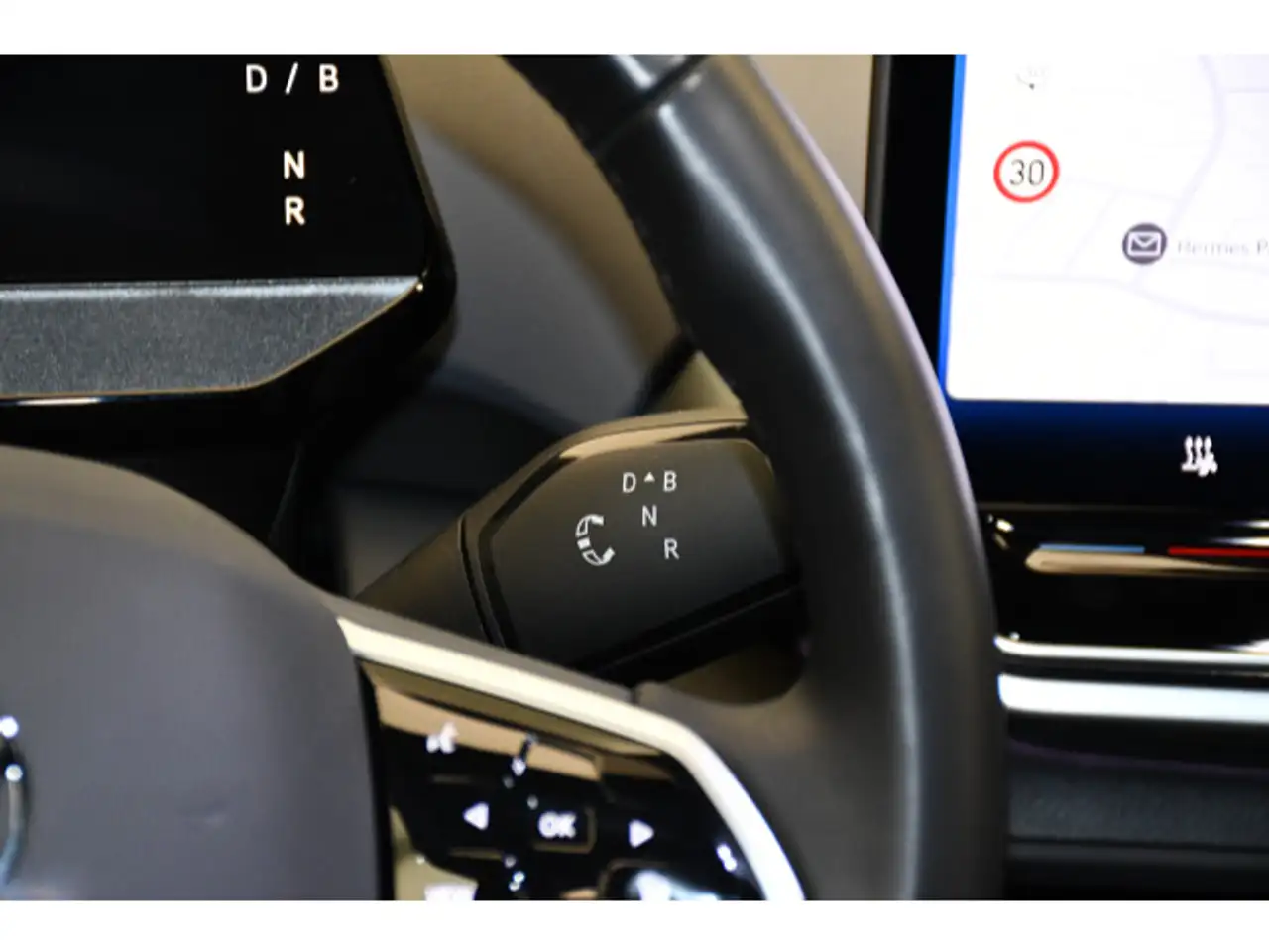 Volkswagen ID.4 Pure Performance KOMFORT/ASSISTENZ/18"/NAVI 6