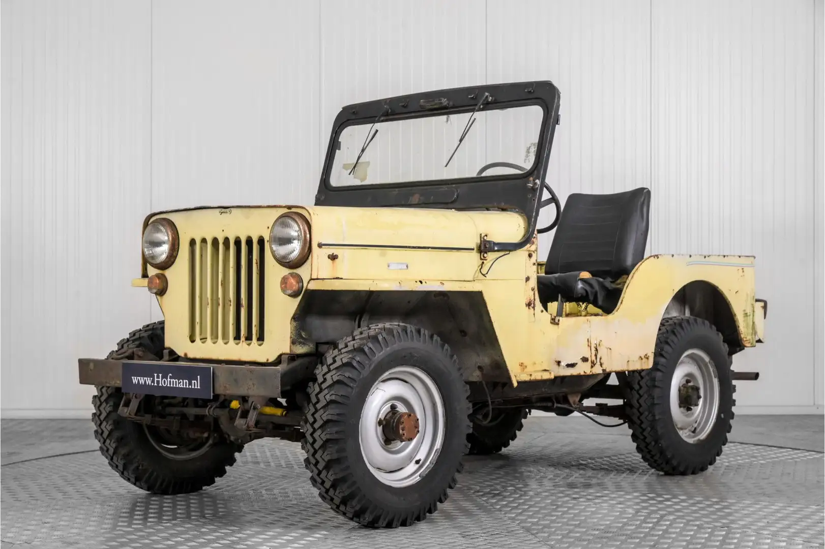 Oldtimer Willys CJ3 B M38A1 Yellow - 1