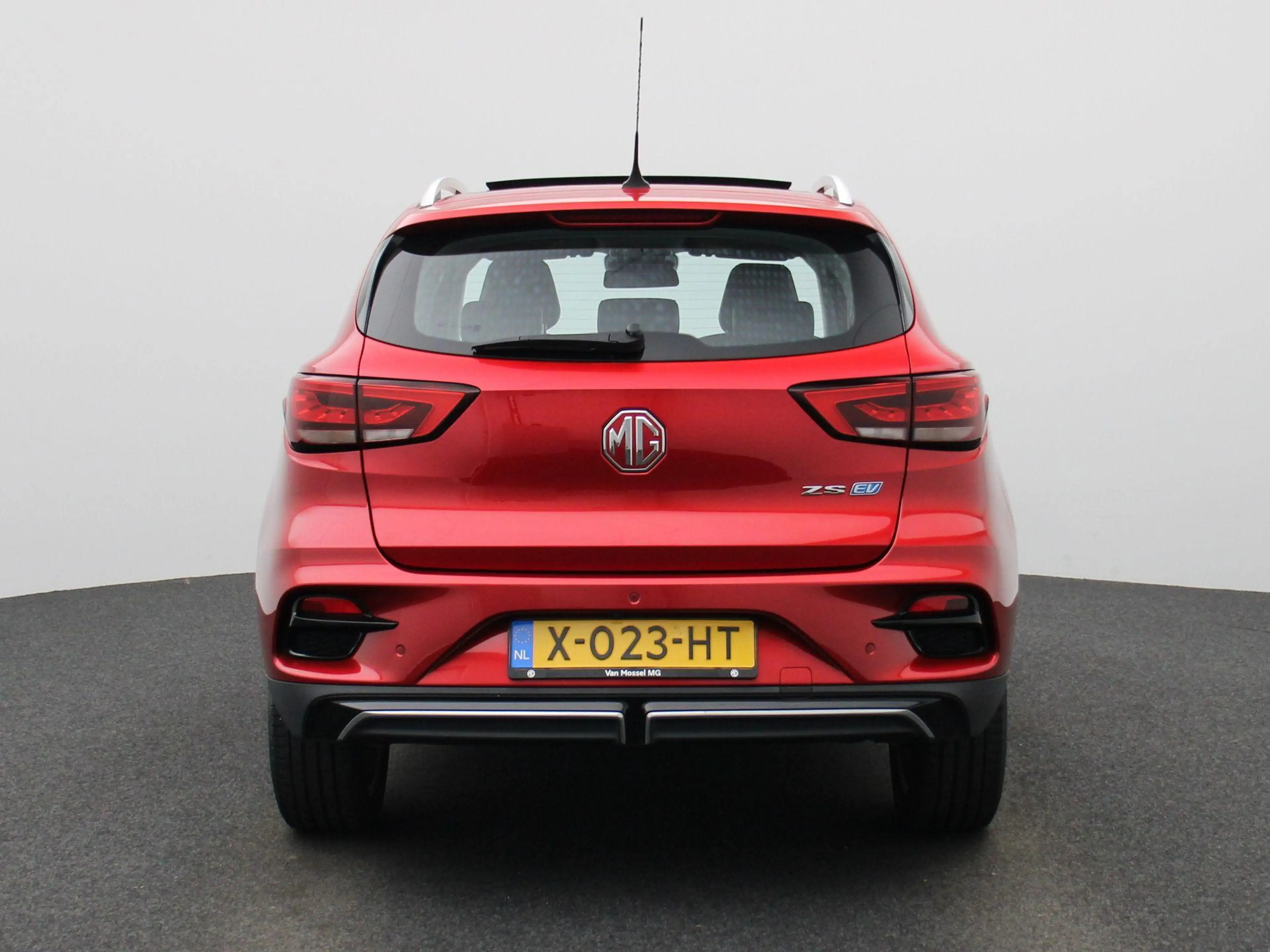 MG ZS MG EV EV Long Range Luxury 70 kWh — photo 5