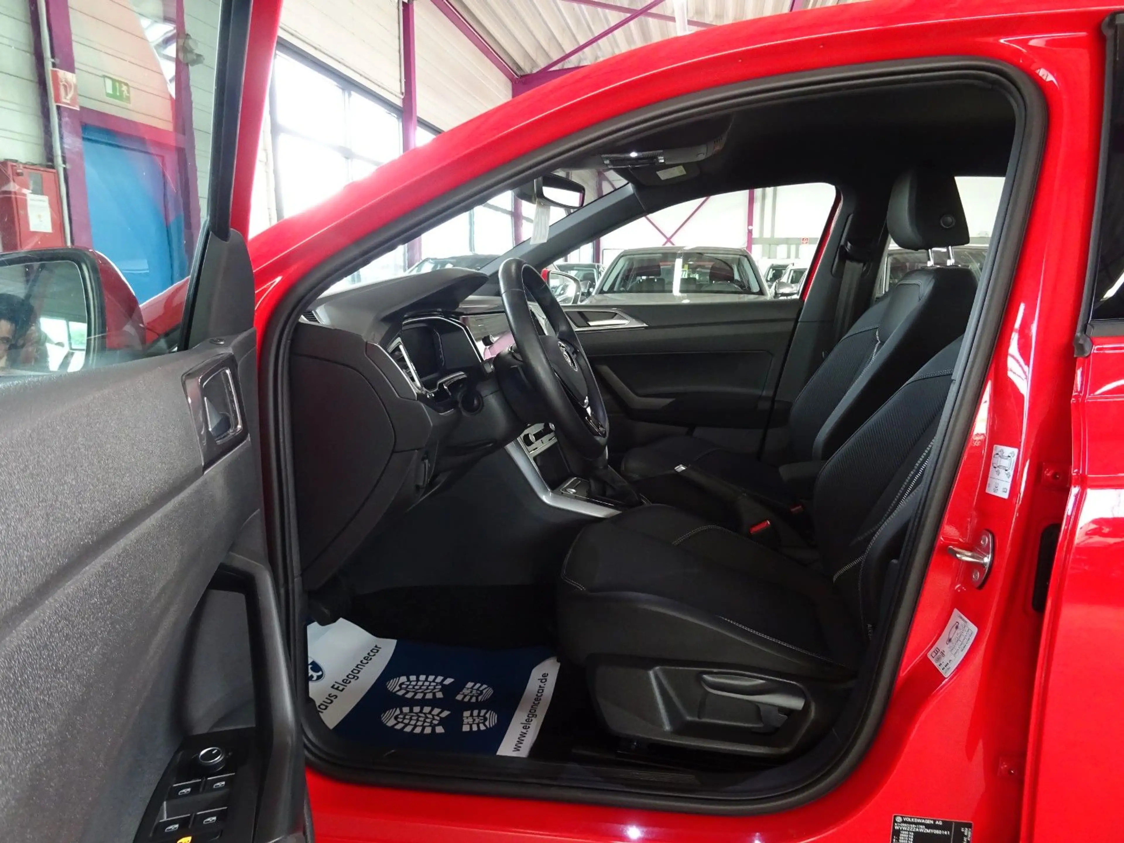 Volkswagen Polo POLO 1.0 TSI Highline*DIGI*ACC*CAM*KEY* — photo 8