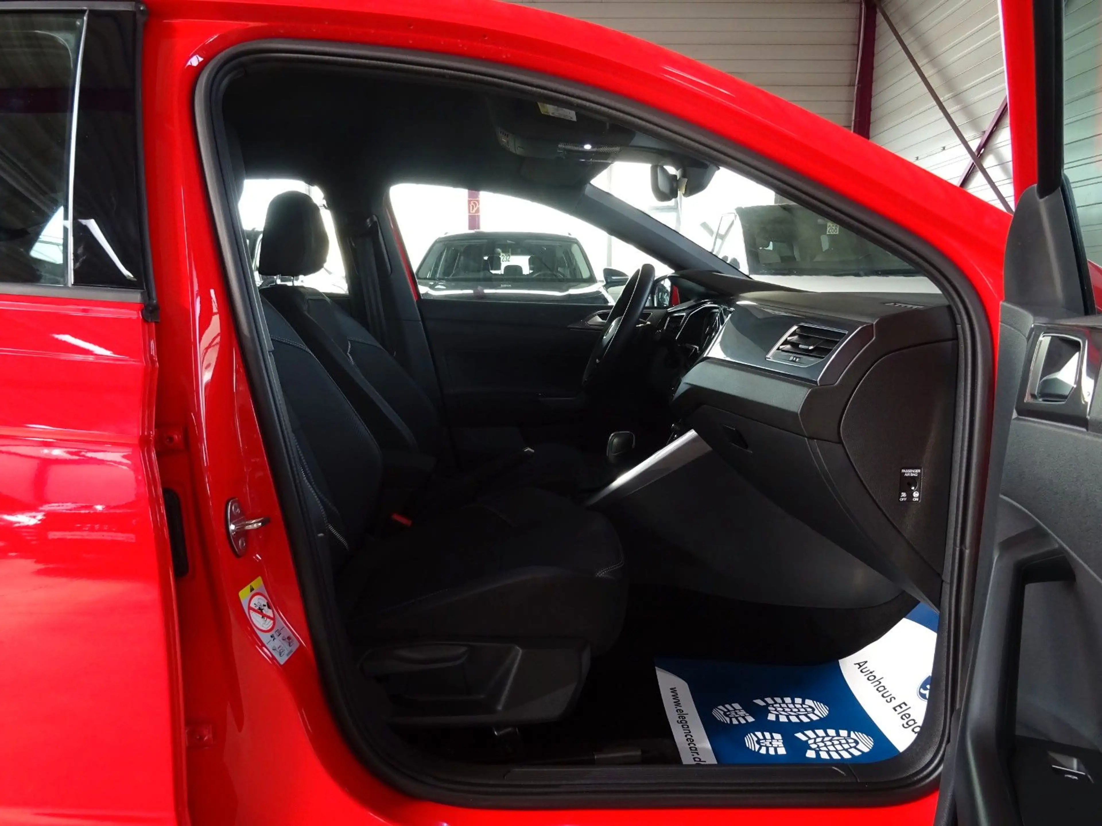 Volkswagen Polo POLO 1.0 TSI Highline*DIGI*ACC*CAM*KEY* — photo 9