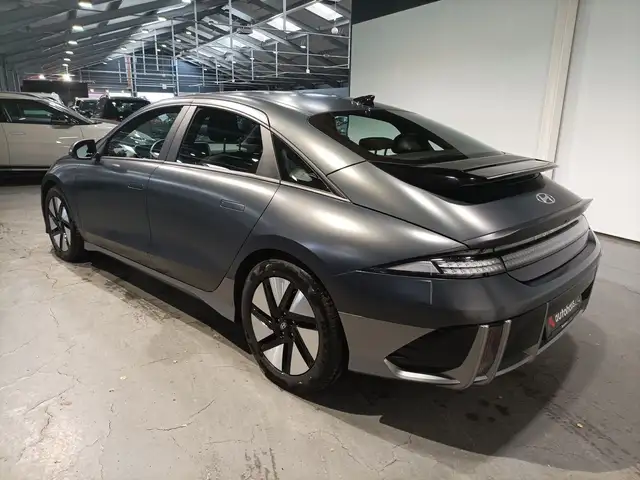 Hyundai Ioniq 6 view 4