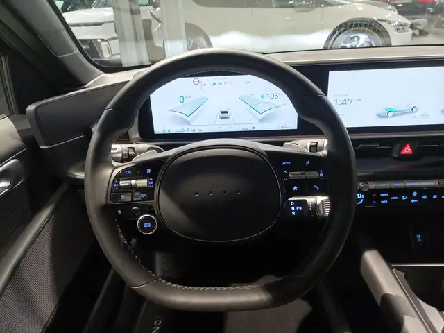 Hyundai Ioniq 6 view 9