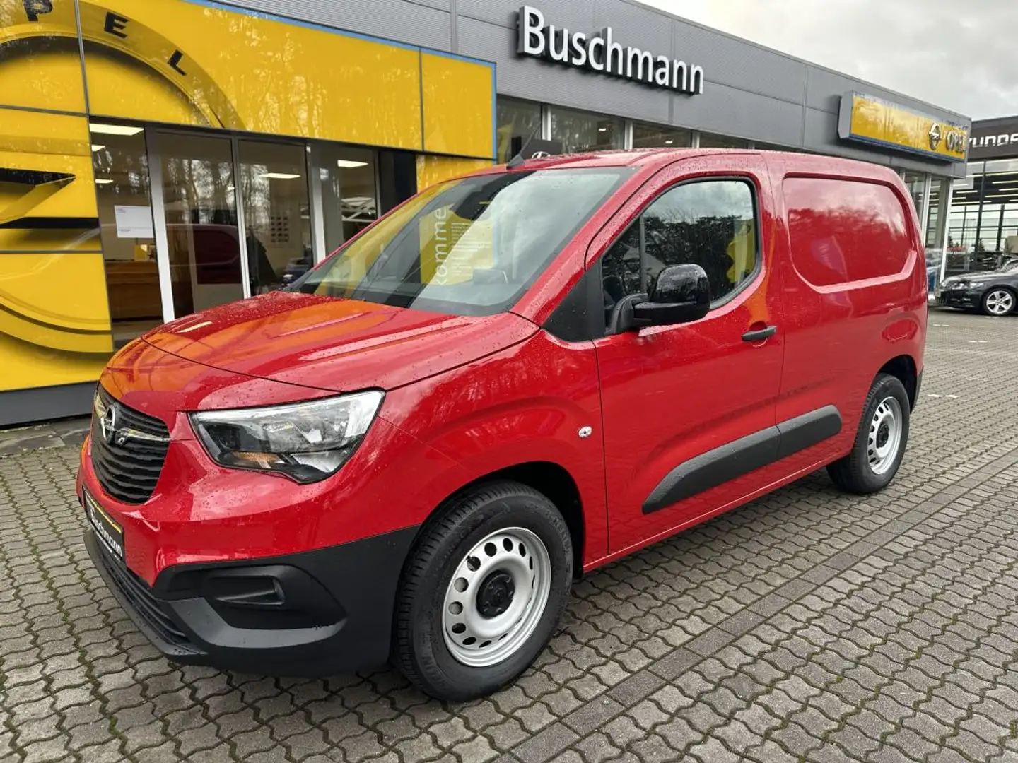 Opel Combo-e Cargo (50-kWh) ) Rouge - 1