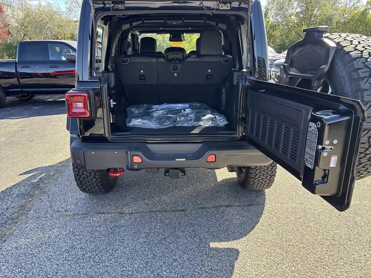 Jeep Wrangler снимка Jeep Wrangler