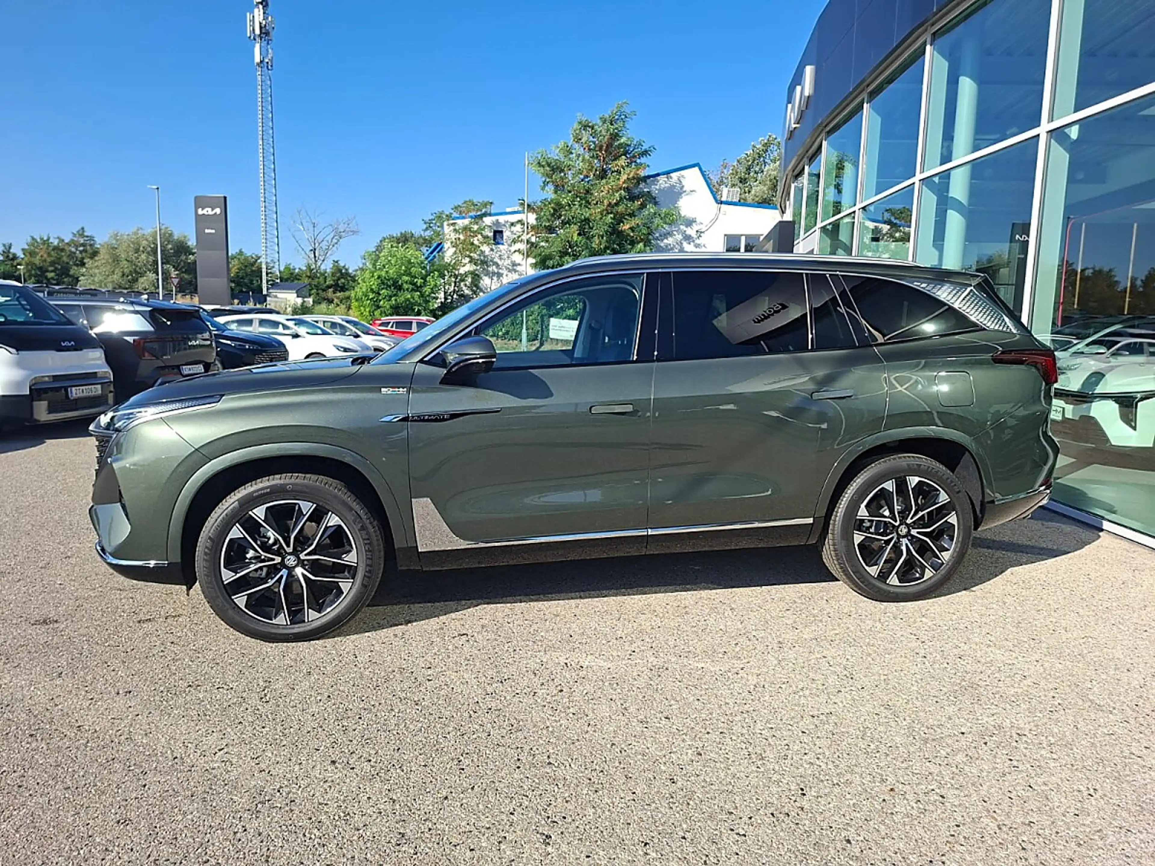 MG MGS9 1,5 PHEV Premium — photo 7