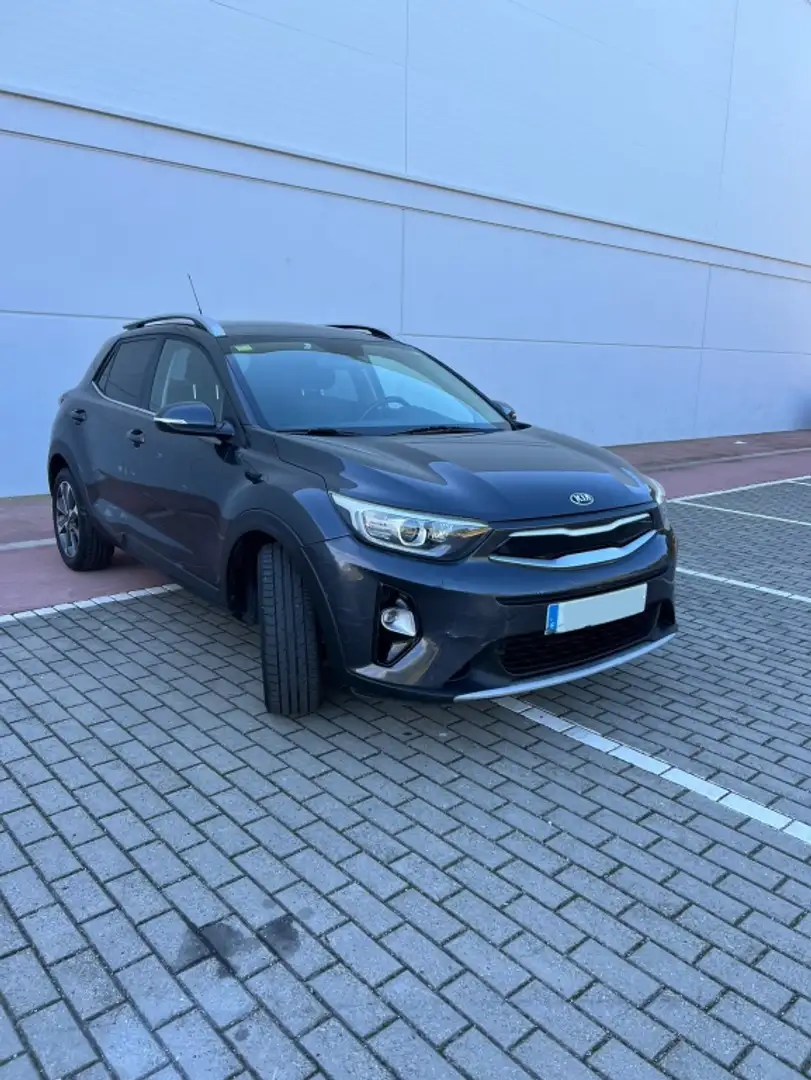 Kia Stonic 1.0 T-GDi Eco-Dynamic Tech 120 Gris - 2