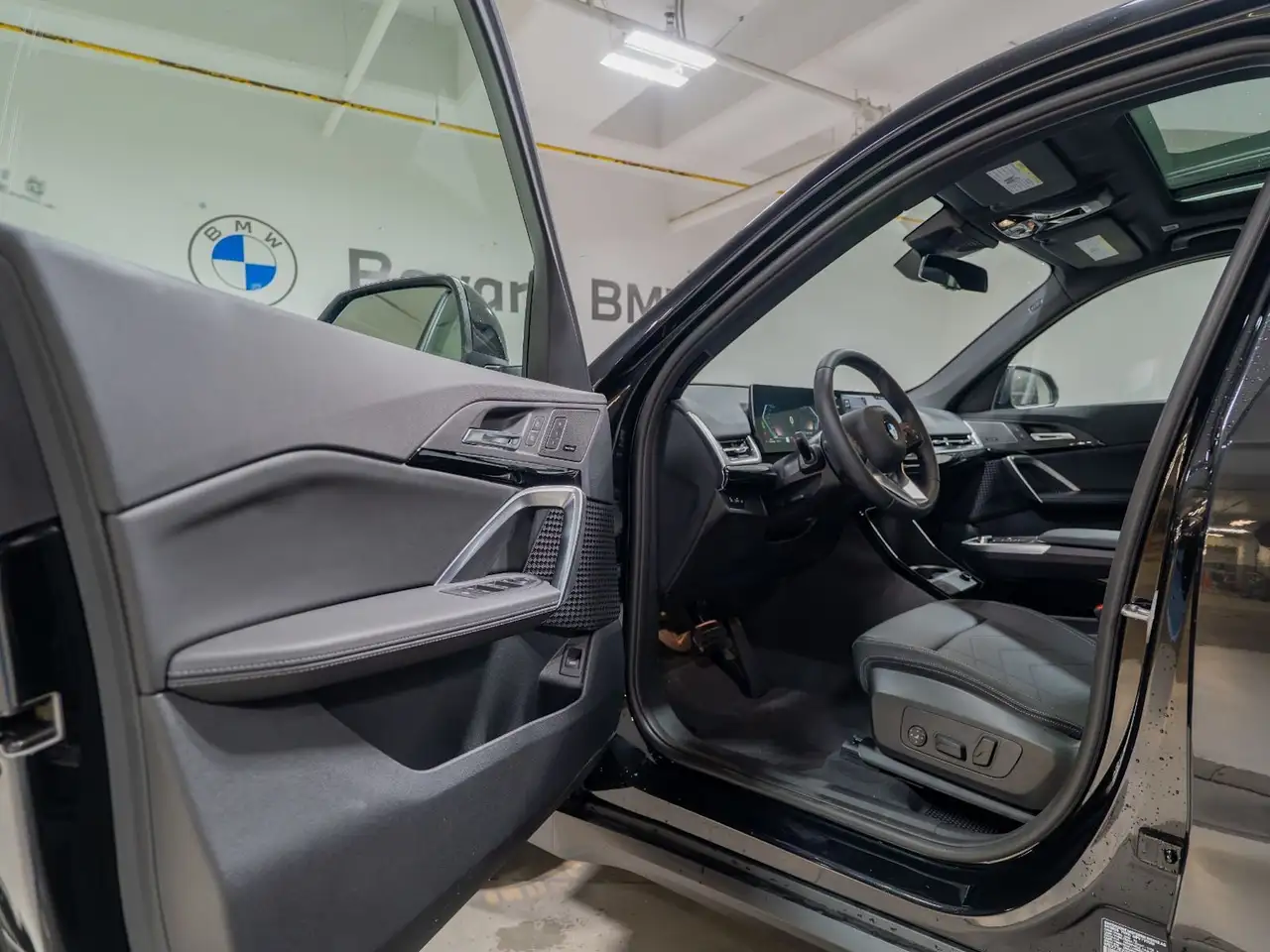BMW X1 снимка BMW X1