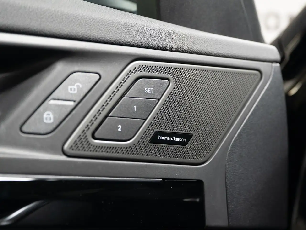 BMW X1 снимка BMW X1