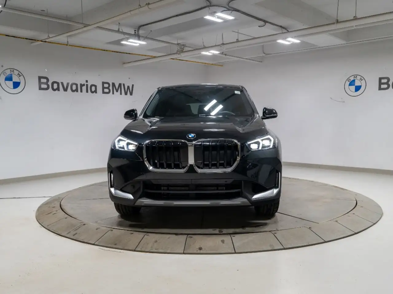 BMW X1 снимка BMW X1