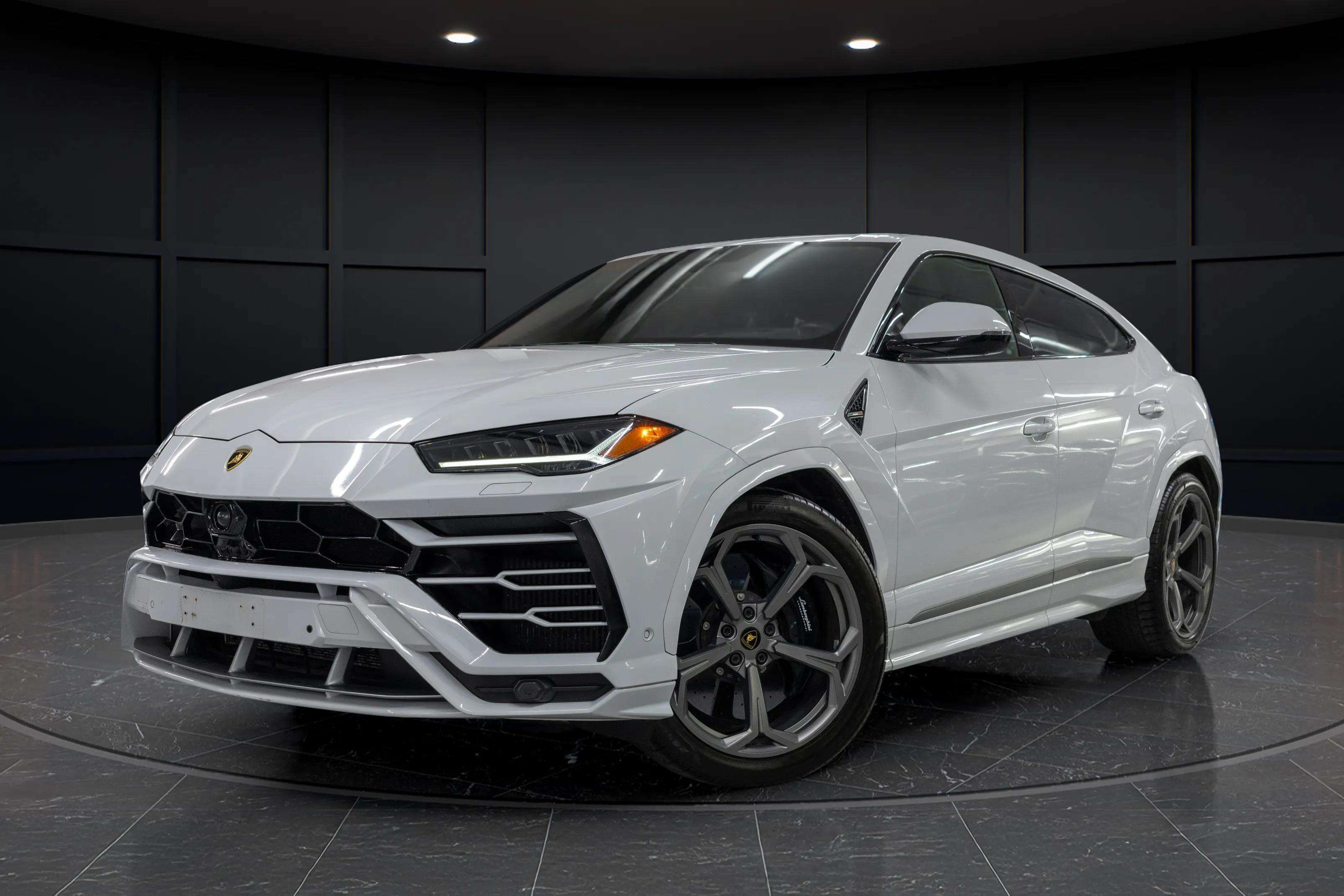 2021 Lamborghini Urus