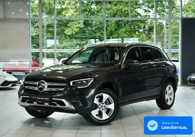 Mercedes-Benz GLC 200 main image
