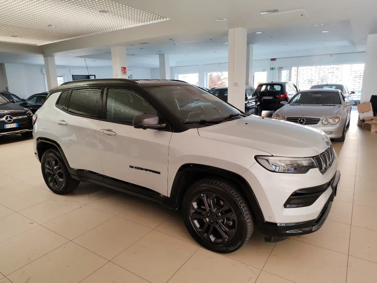 Jeep Compass 1.3 Turbo T4 190cv PHEV AT6 4xe AUTOCARRO BLIS 18” Grigio - 2