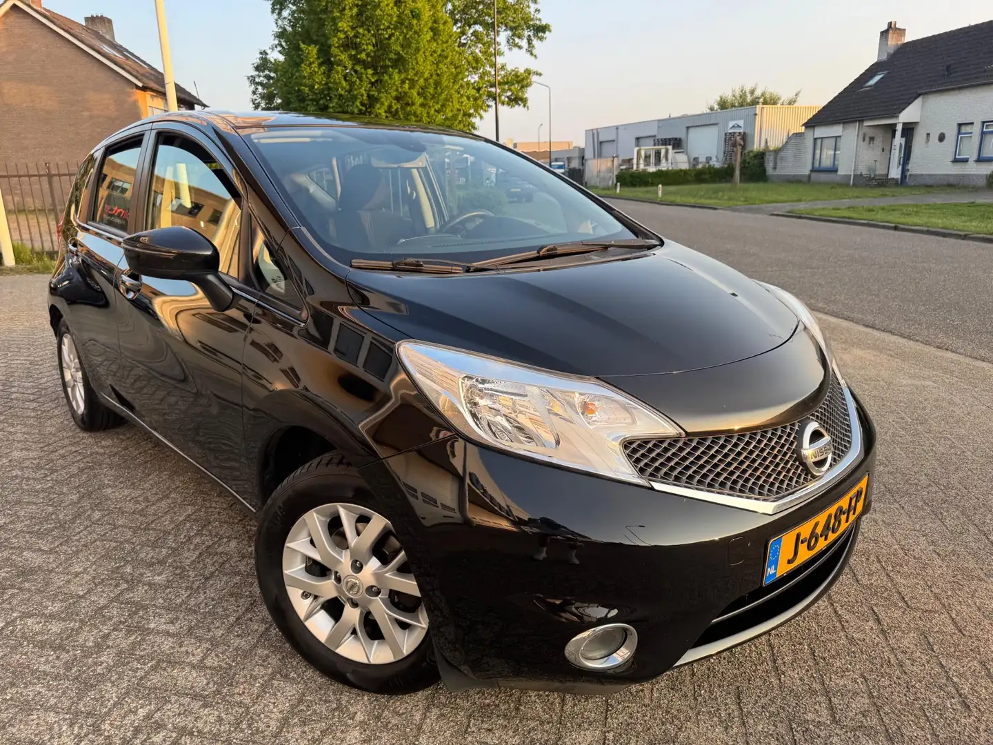 Nissan Note 1.2 Acenta CLIMA, NAVIGATIE, Cruise Noir - 2