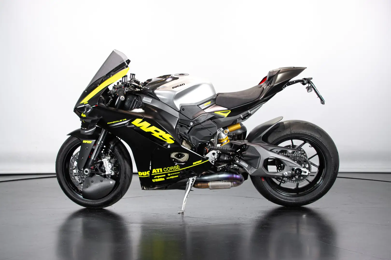 Ducati Panigale V4 S “FRECCIA VERDE” Nero - 1