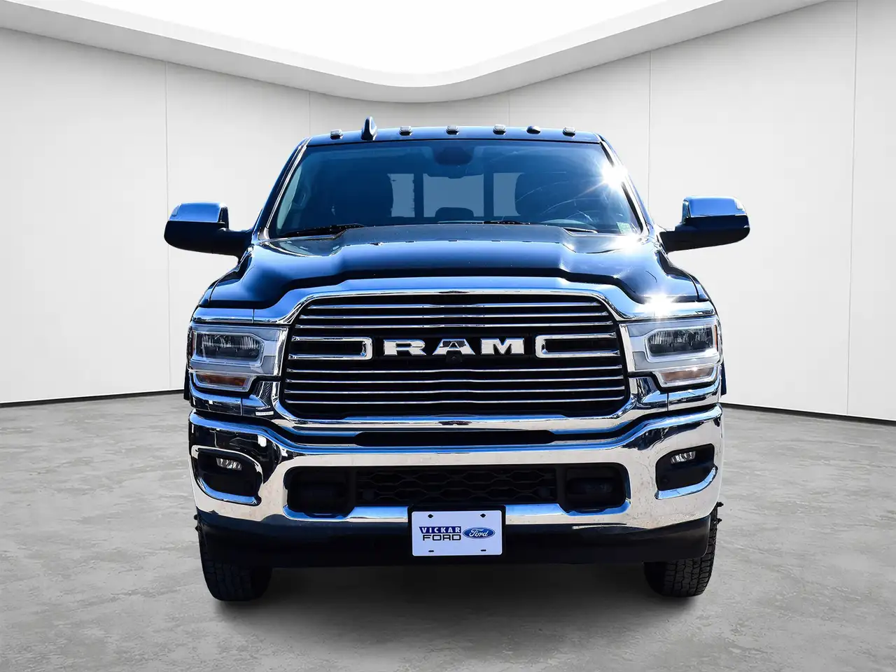 RAM 3500 снимка RAM 3500