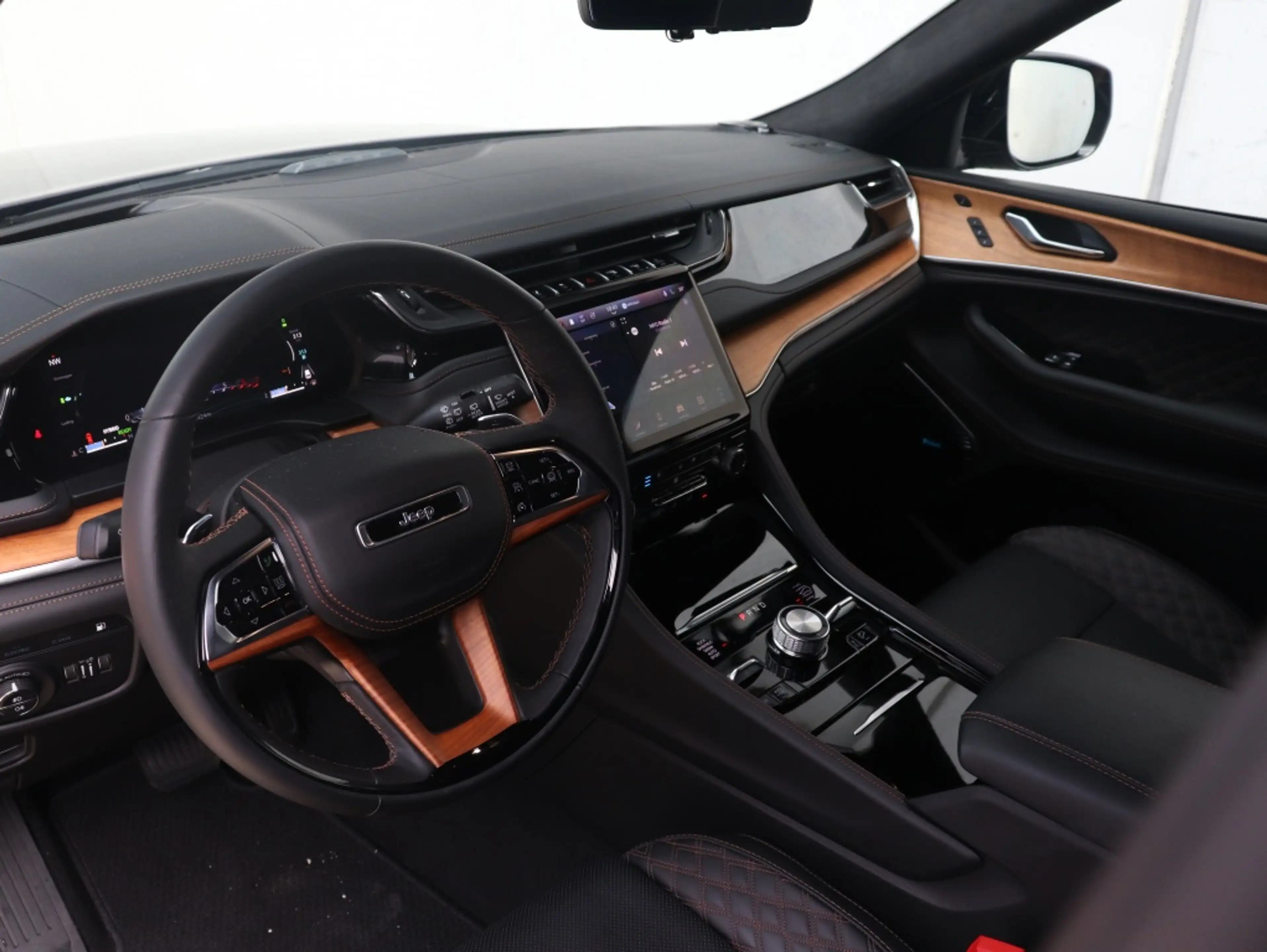Jeep Grand Cherokee Summit Reserve 4xe 380pk | Leder | Black Line | Pa — photo 9