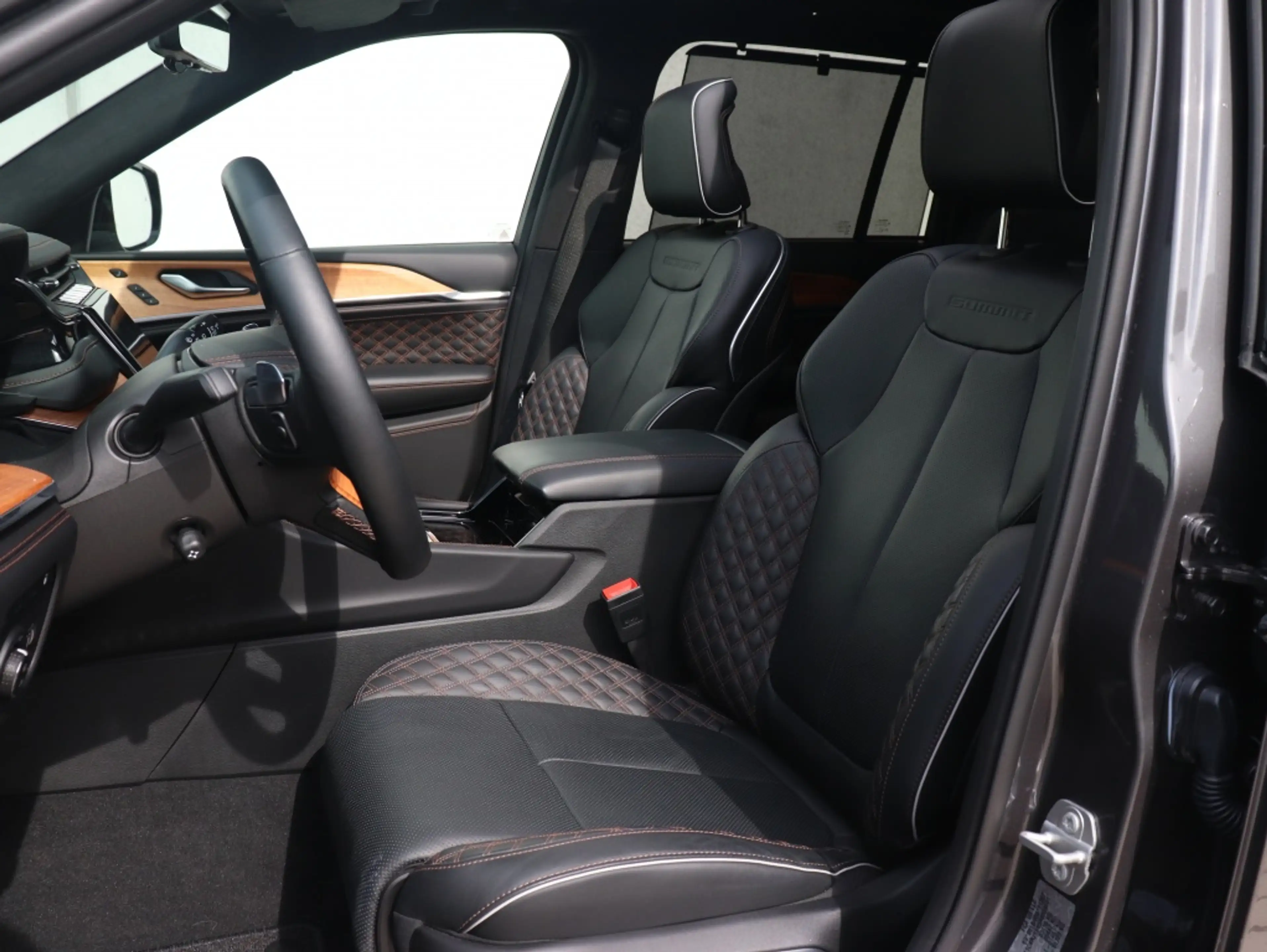 Jeep Grand Cherokee Summit Reserve 4xe 380pk | Leder | Black Line | Pa — photo 7