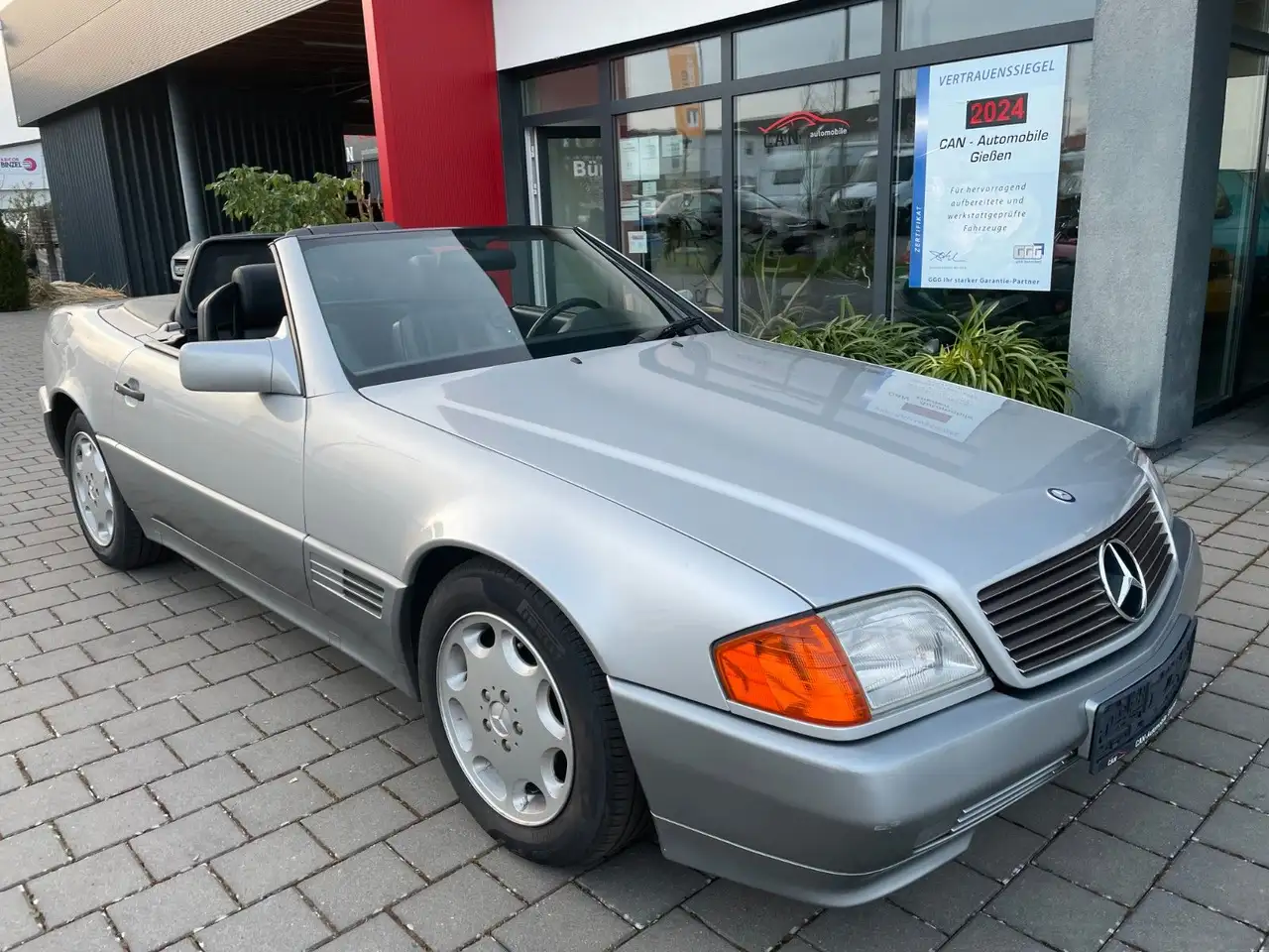 Mercedes-Benz SL 300