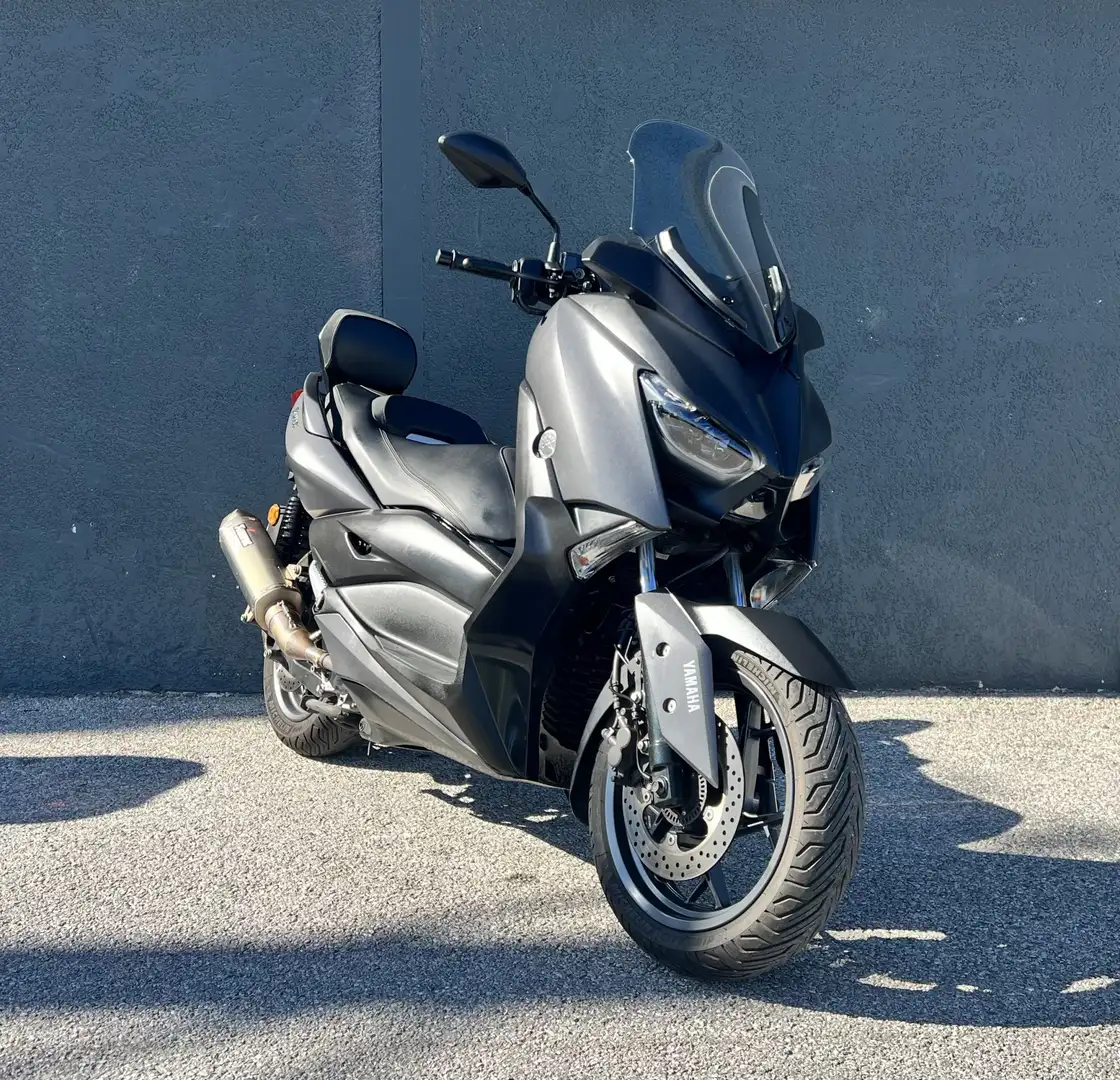Yamaha X-Max 300 Noir - 1