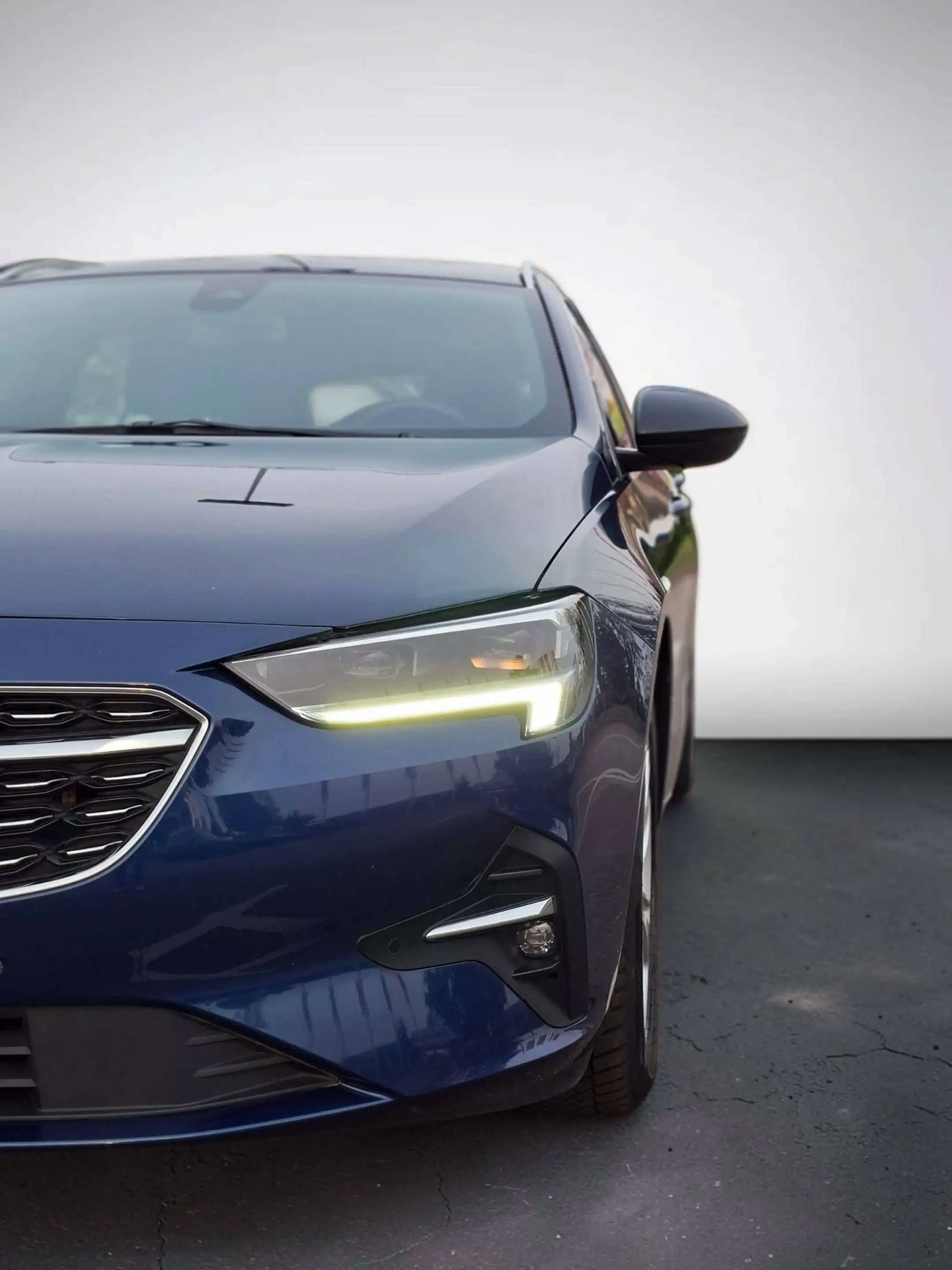 Opel Insignia Insignia Sports Tourer Diesel Sports Tourer 2.0 Diesel Business Edition — photo 3