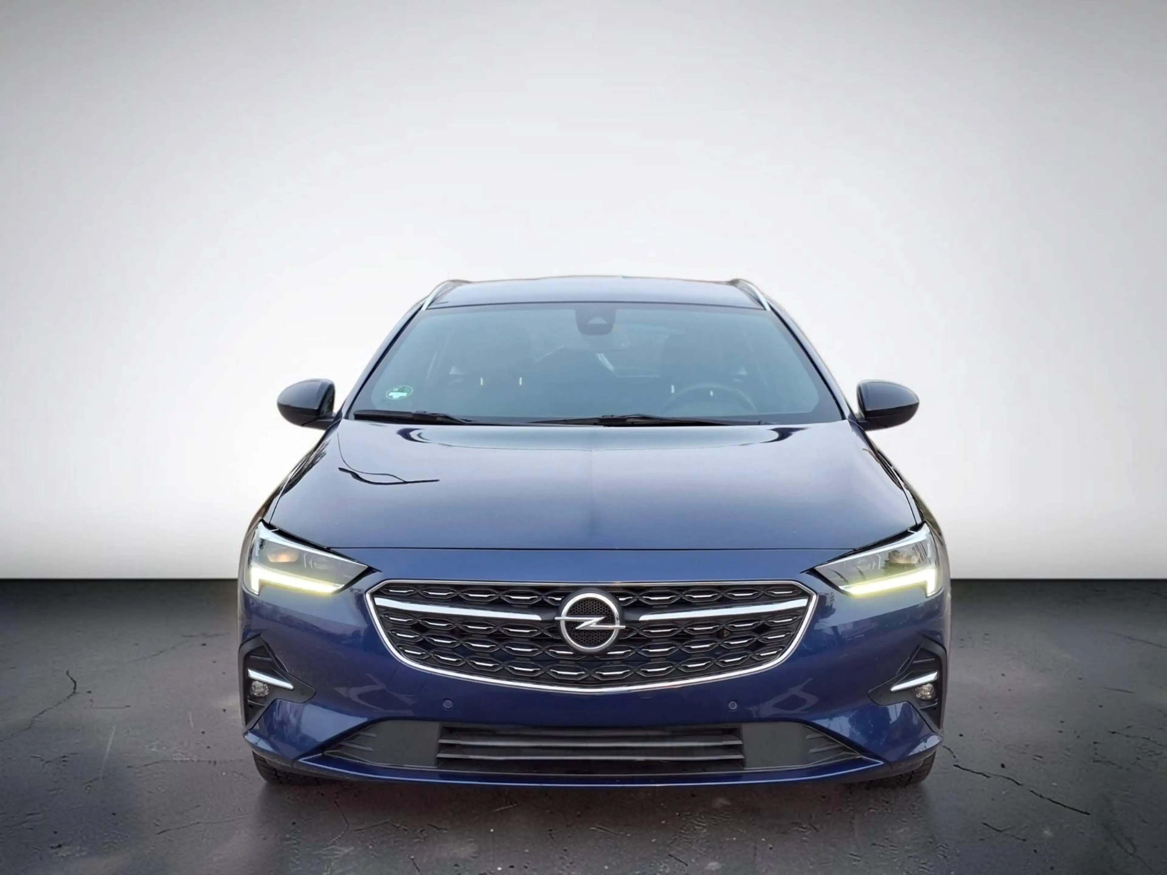 Opel Insignia Insignia Sports Tourer Diesel Sports Tourer 2.0 Diesel Business Edition — photo 2