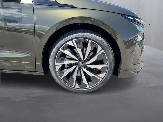 Skoda Enyaq view 7