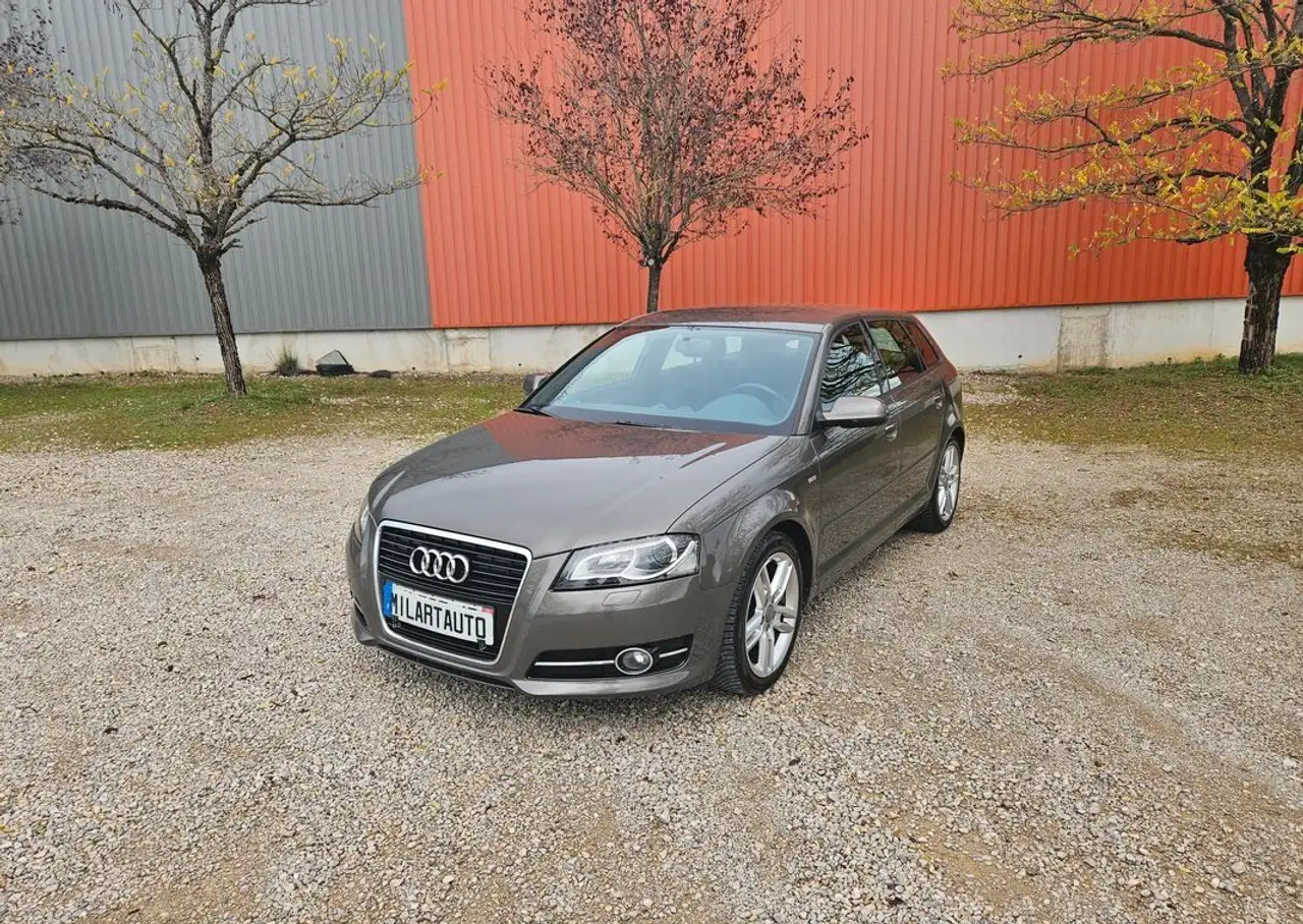 Audi A3 1.8 TFSI 160ch S Line Sportpaket Plus Tr