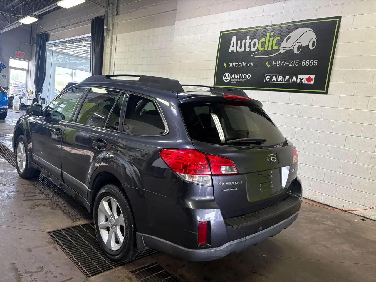Subaru OUTBACK fotografie Subaru OUTBACK