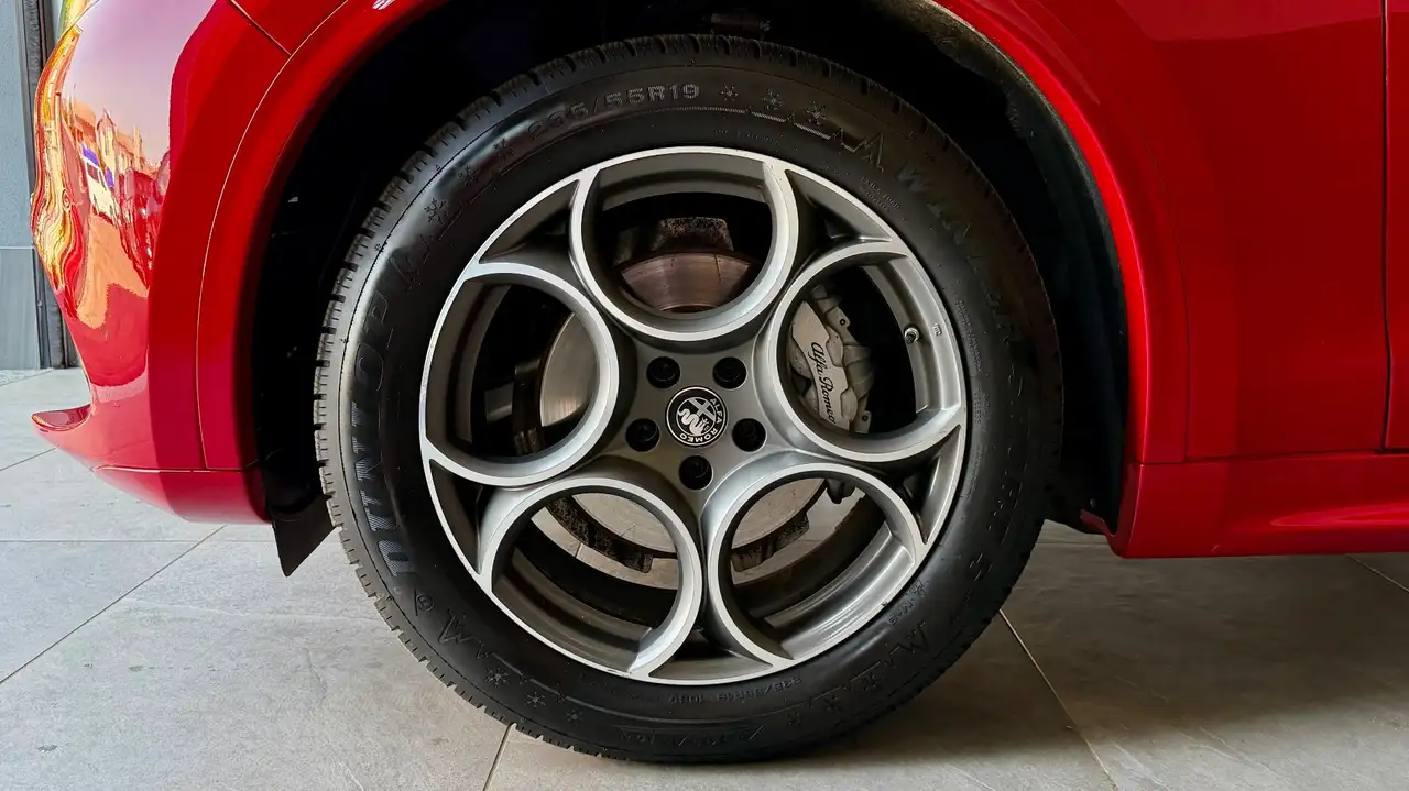 Alfa Romeo Stelvio 2024