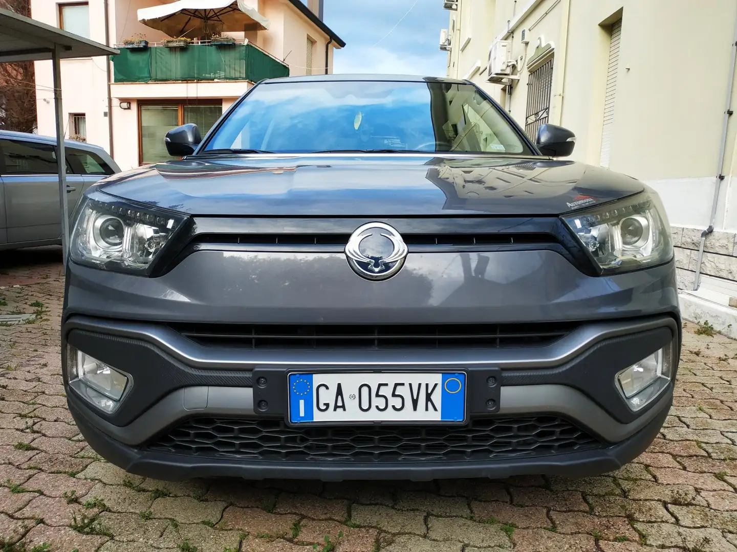 SsangYong XLV 1.6 Icon 2WD AUTO GPL Grigio - 1