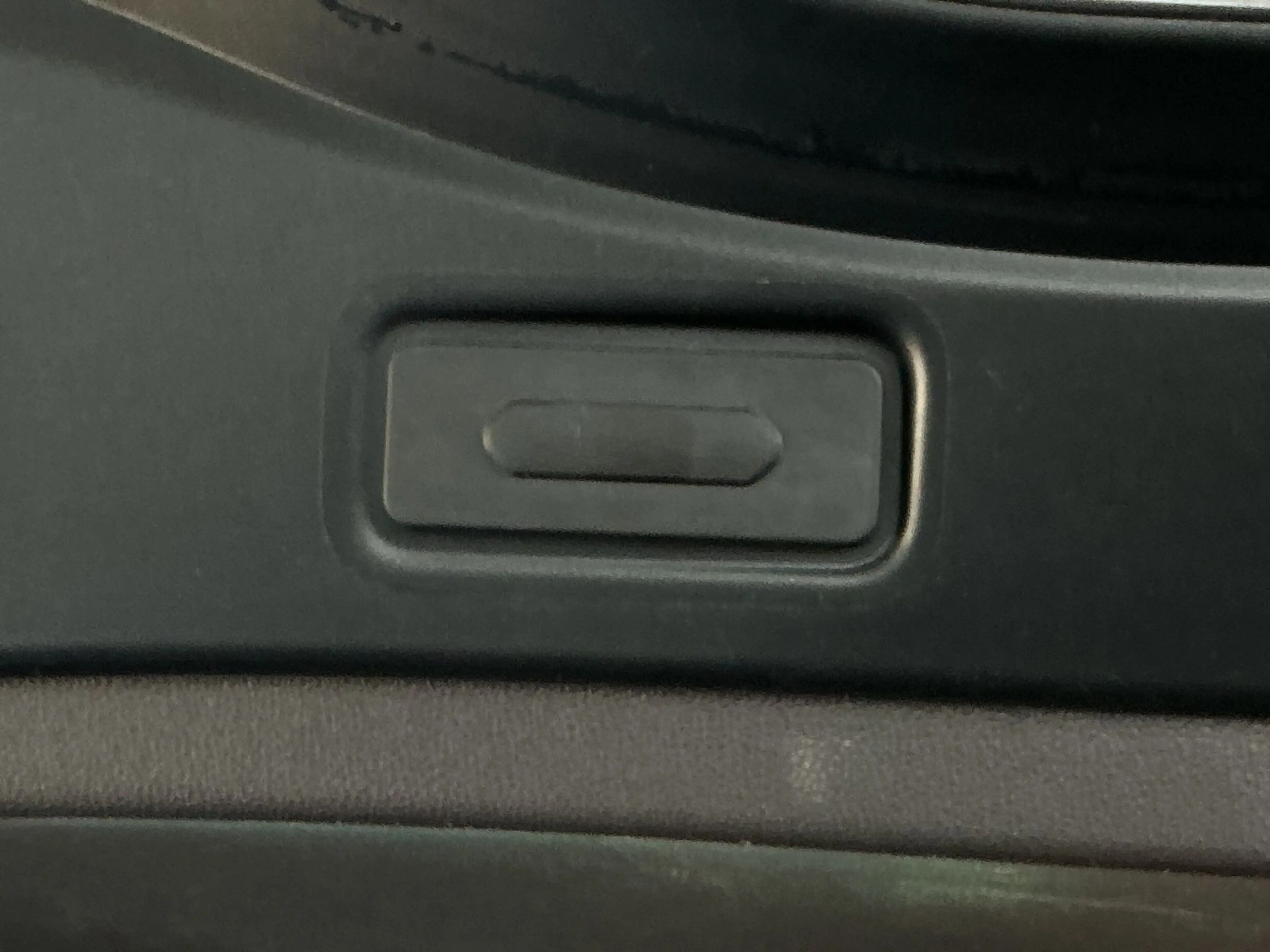Renault Espace V Initiale Paris *BOSE * LED * 7 Sitze — photo 10