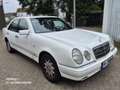 Mercedes-Benz E 230 Elegance 2.3  Automatik Klima  e.FH  HU/AU 03.2027 Weiß - thumbnail 3