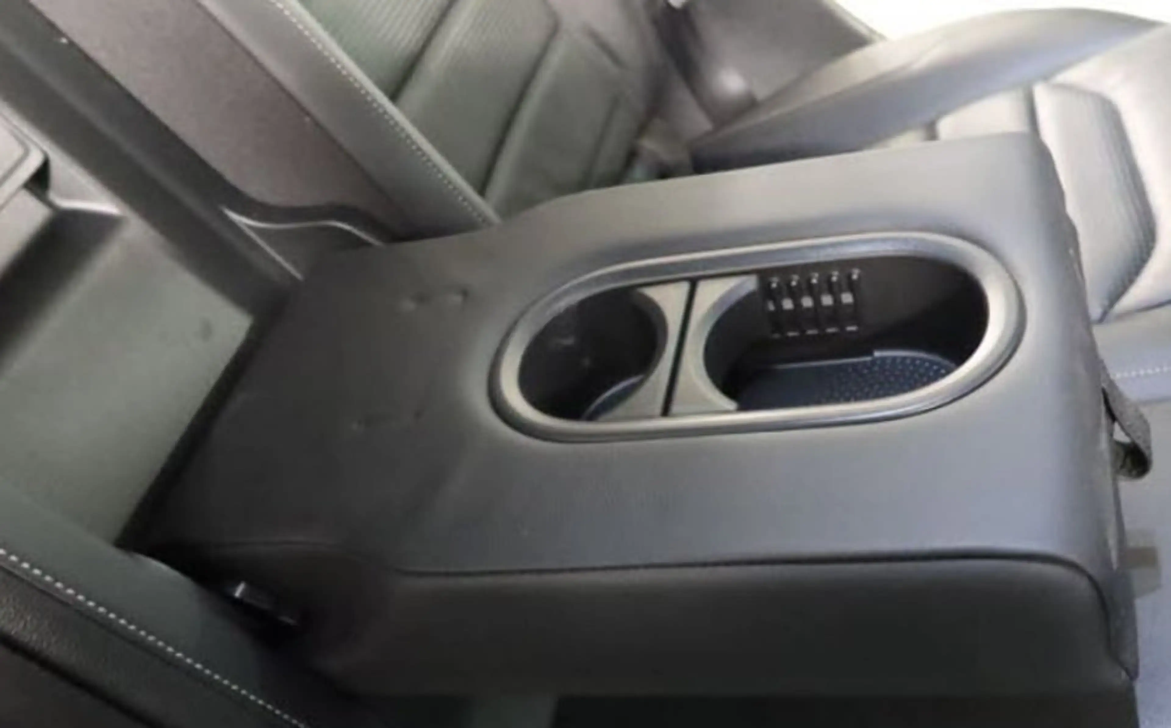 Volkswagen e-Golf ACC,Rückfahrkamera,Navi ,Leder,Komfortsitze — photo 6