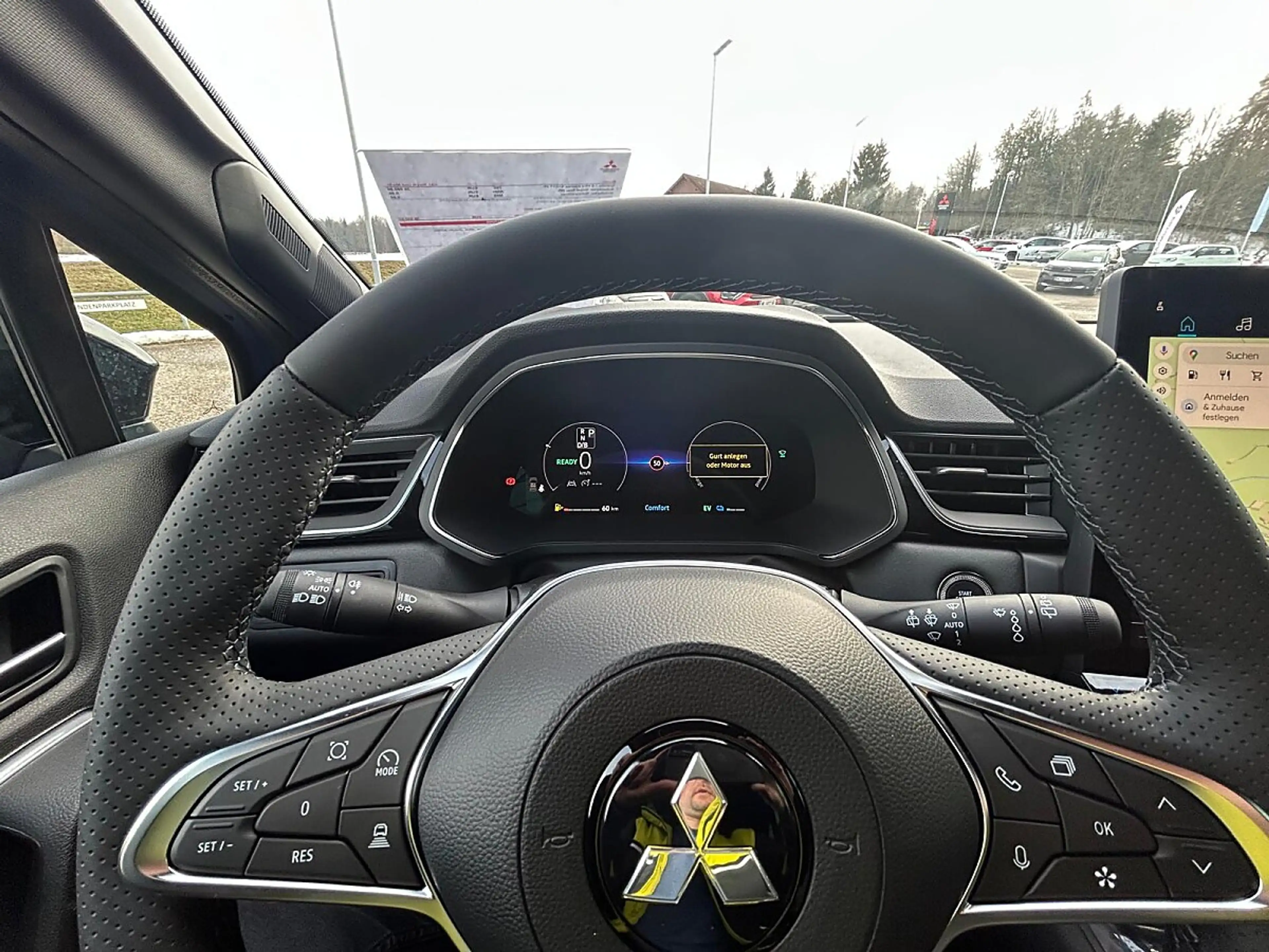 Mitsubishi Grandis 1,8 HEV Intense Aut. — photo 12
