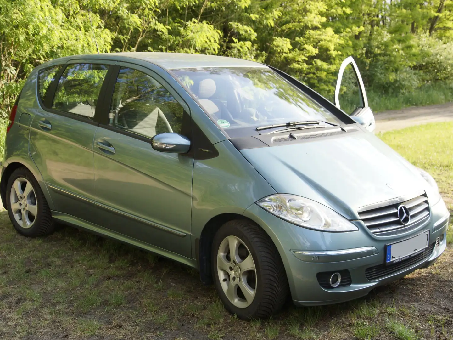 Mercedes-Benz A 200 Avantgarde Argintiu - 1