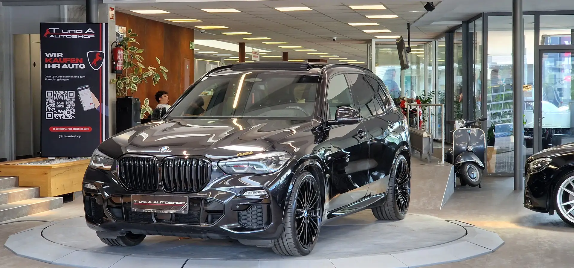 BMW X5 30d xDrive M-Paket Aut. *Pano*Head-up*360°Grad*Luf Schwarz - 1