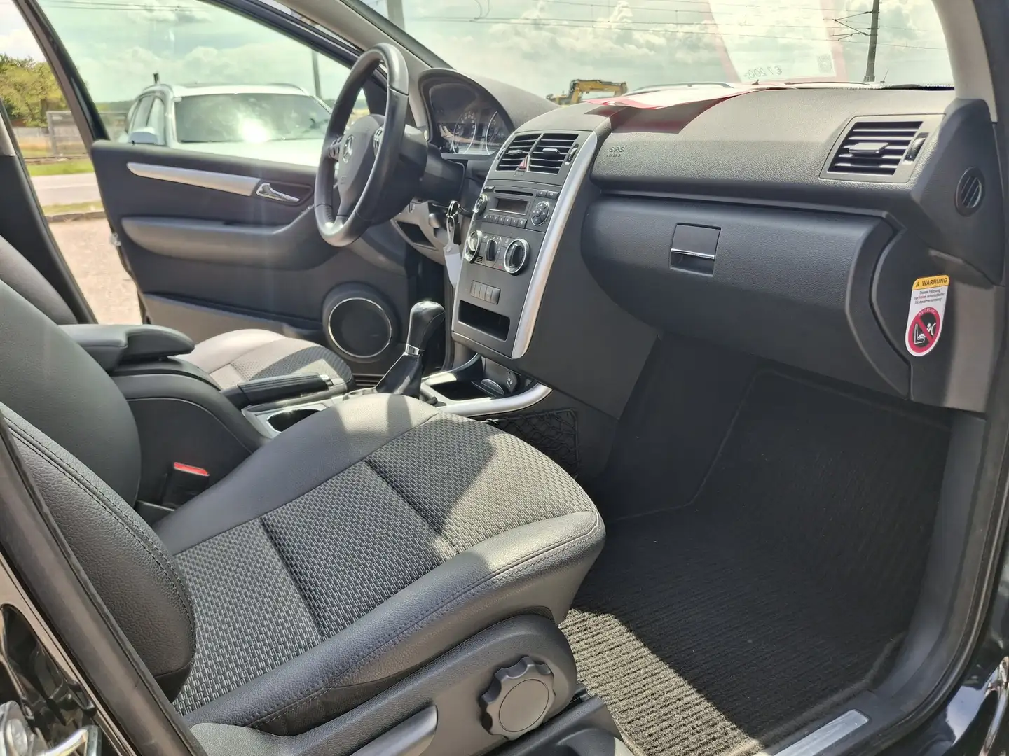 Mercedes-Benz A 160 Avantgarde ! CABRIO-Feeling+PANORAMA*WENIG KM!! Schwarz - 1