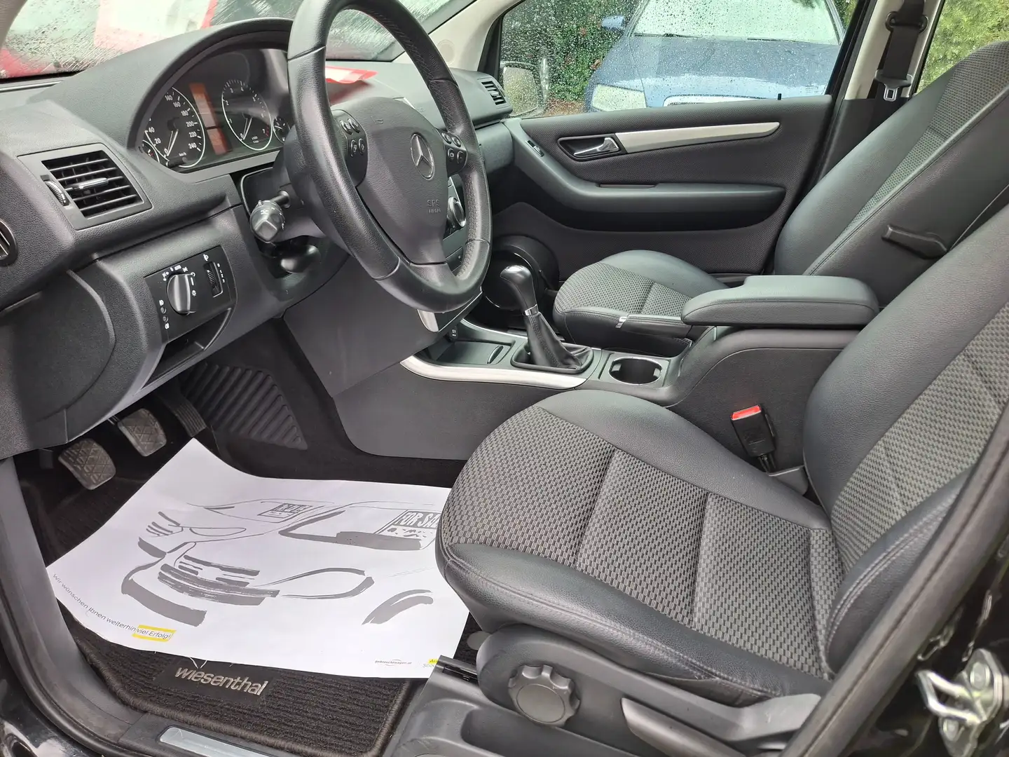 Mercedes-Benz A 160 Avantgarde B.Efficiency/PANORAMA*WENIG KM!!! - 2