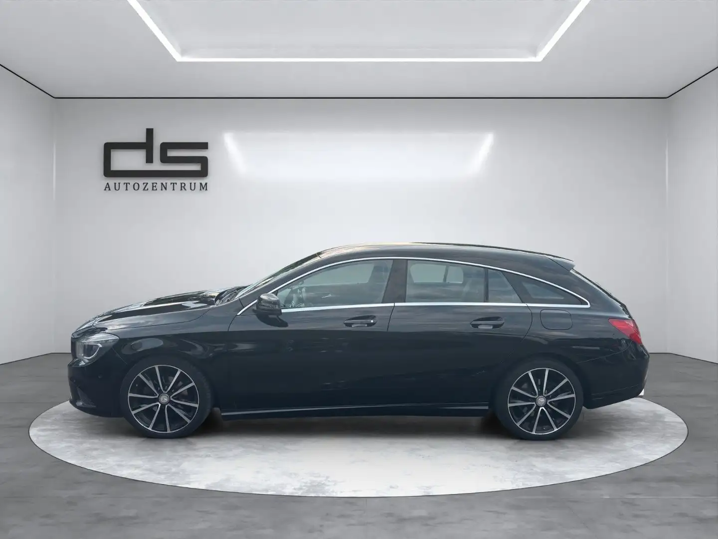 Mercedes-Benz CLA 180 Shooting Brake*Automatik*Kamera*Navi*SHZ Negro - 2