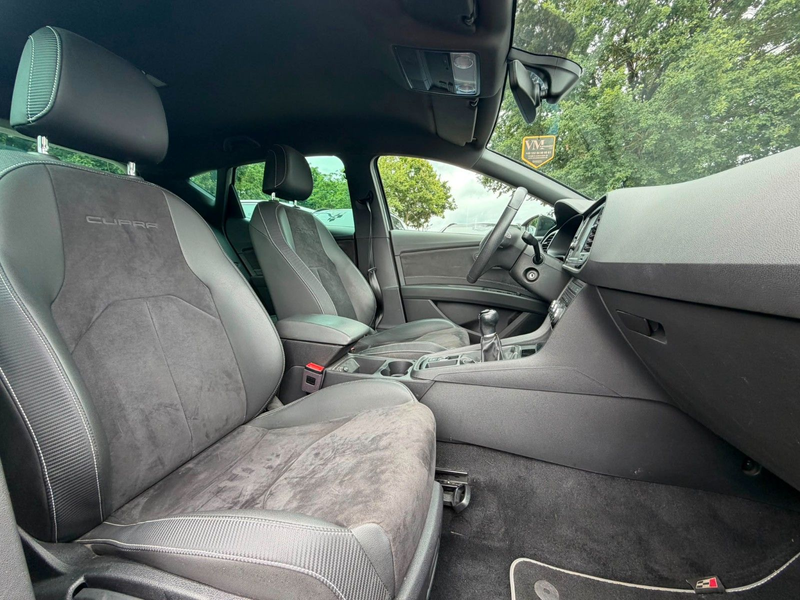 SEAT Leon CUPRA 300 Navi*SitzHz.*Tempo*1.Hand — photo 9