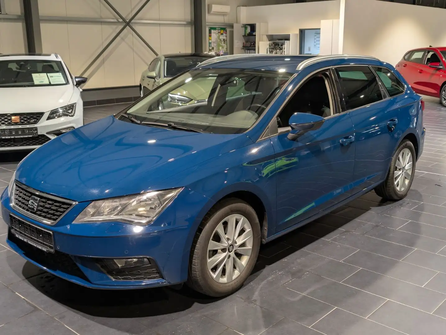 SEAT Leon ST 1.2 TSI Start&Stop Style 8-fach Bleu - 1