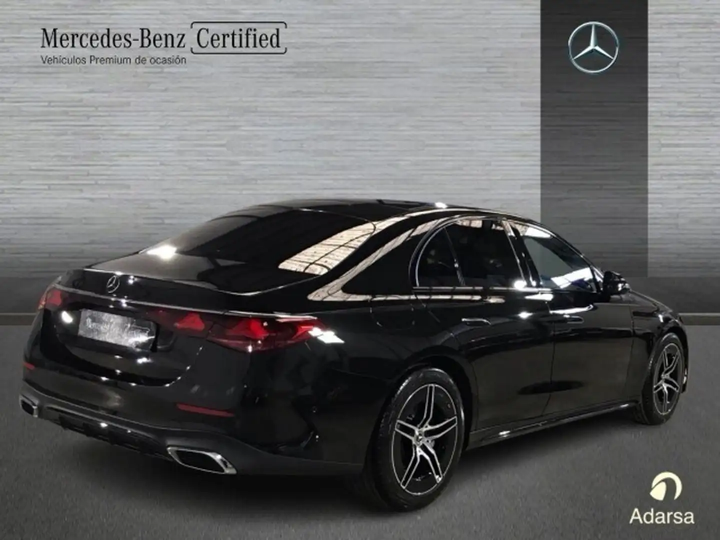 Mercedes-Benz E 200 - 2