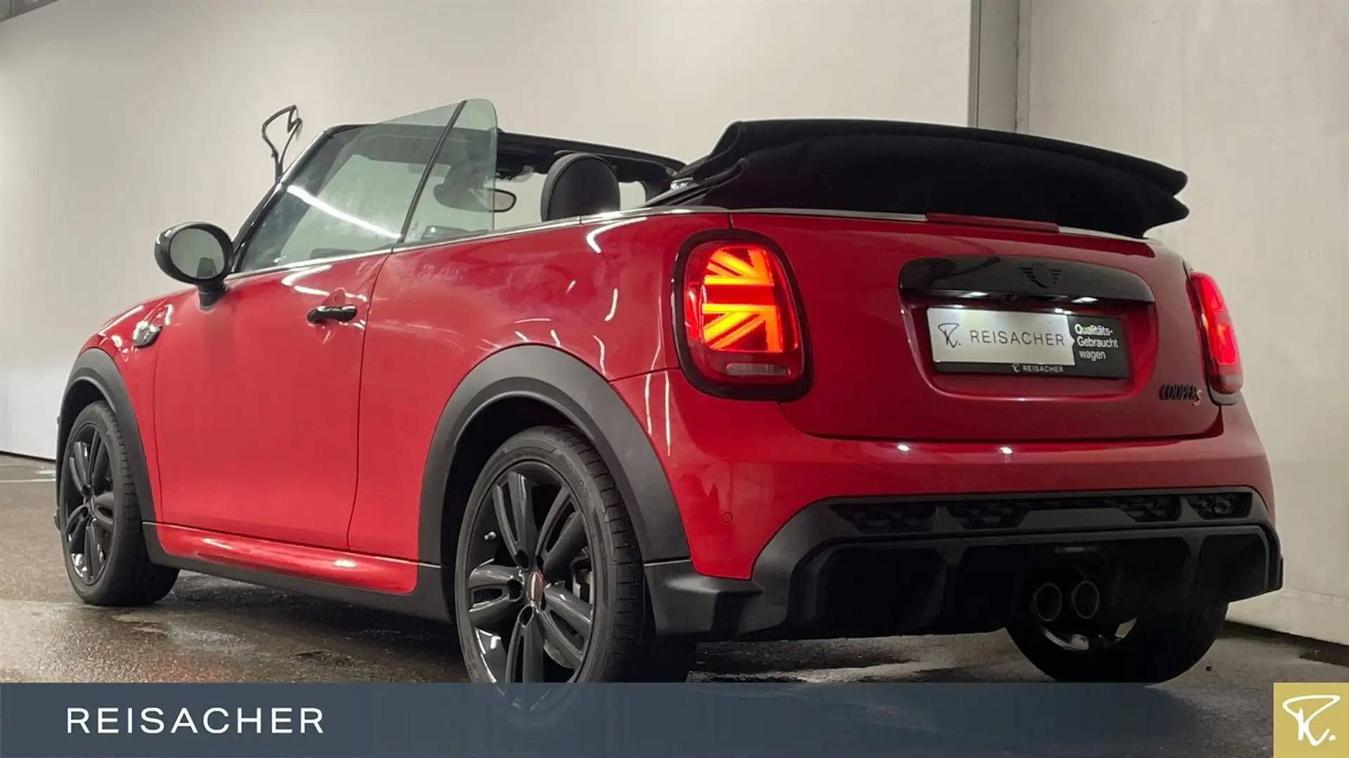 MINI Cooper S Cabrio JCW-Trim HUD RFK PDC SHZ 17" LM Rot - 2